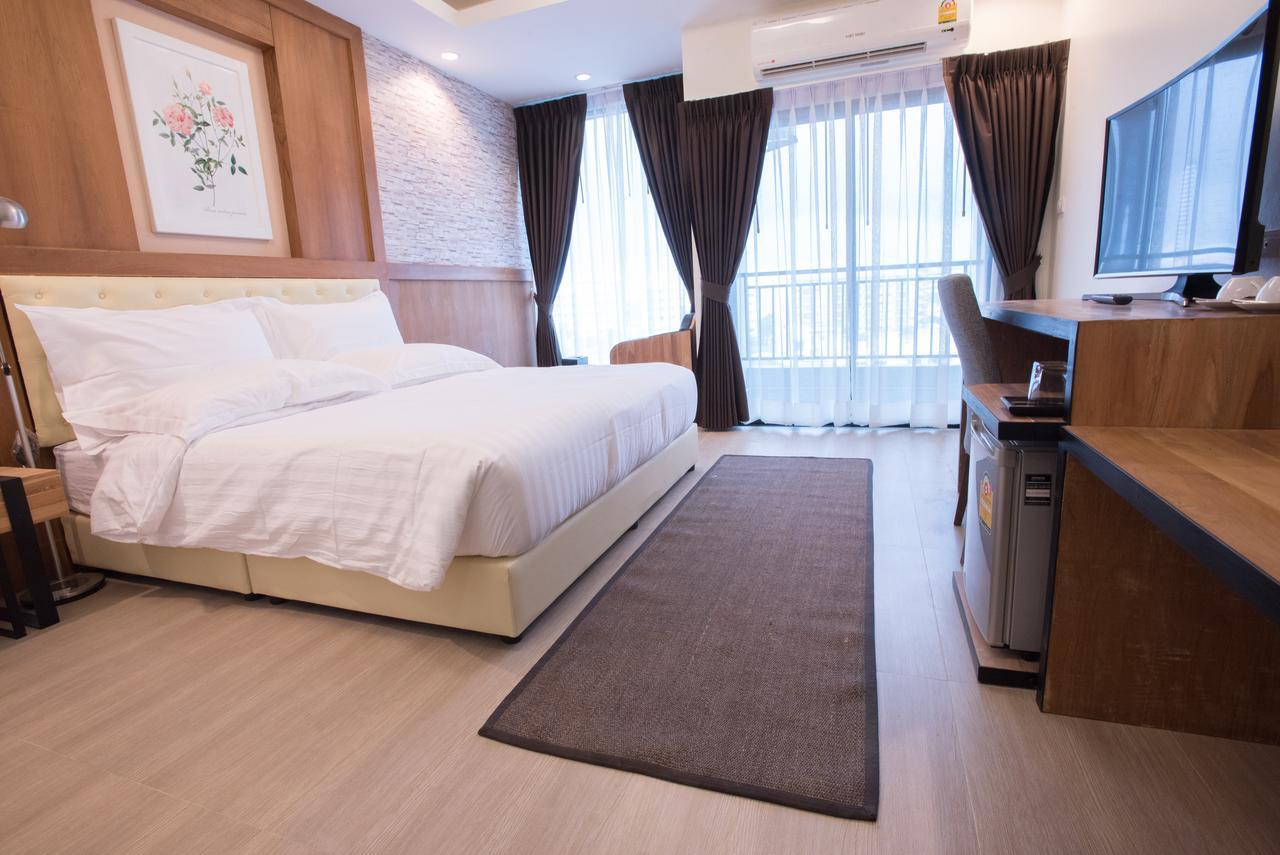 Triple B Boutique Residence Si Racha Exterior foto
