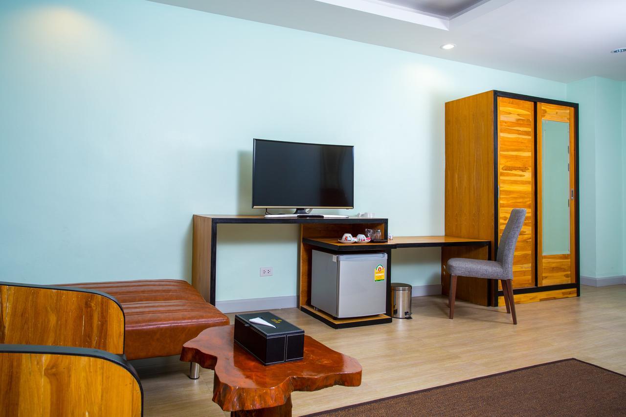 Triple B Boutique Residence Si Racha Exterior foto