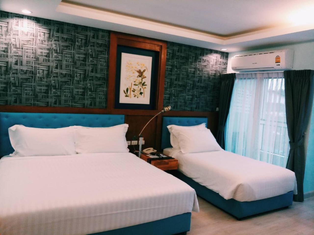 Triple B Boutique Residence Si Racha Exterior foto